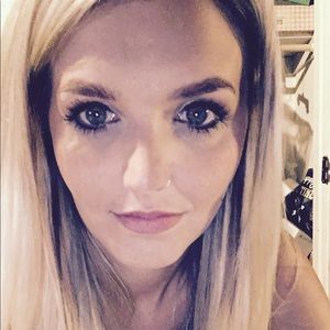 Meet your Posher, Laiken